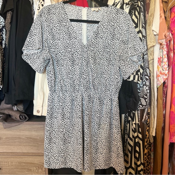 Umgee Romper - Picture 1 of 2